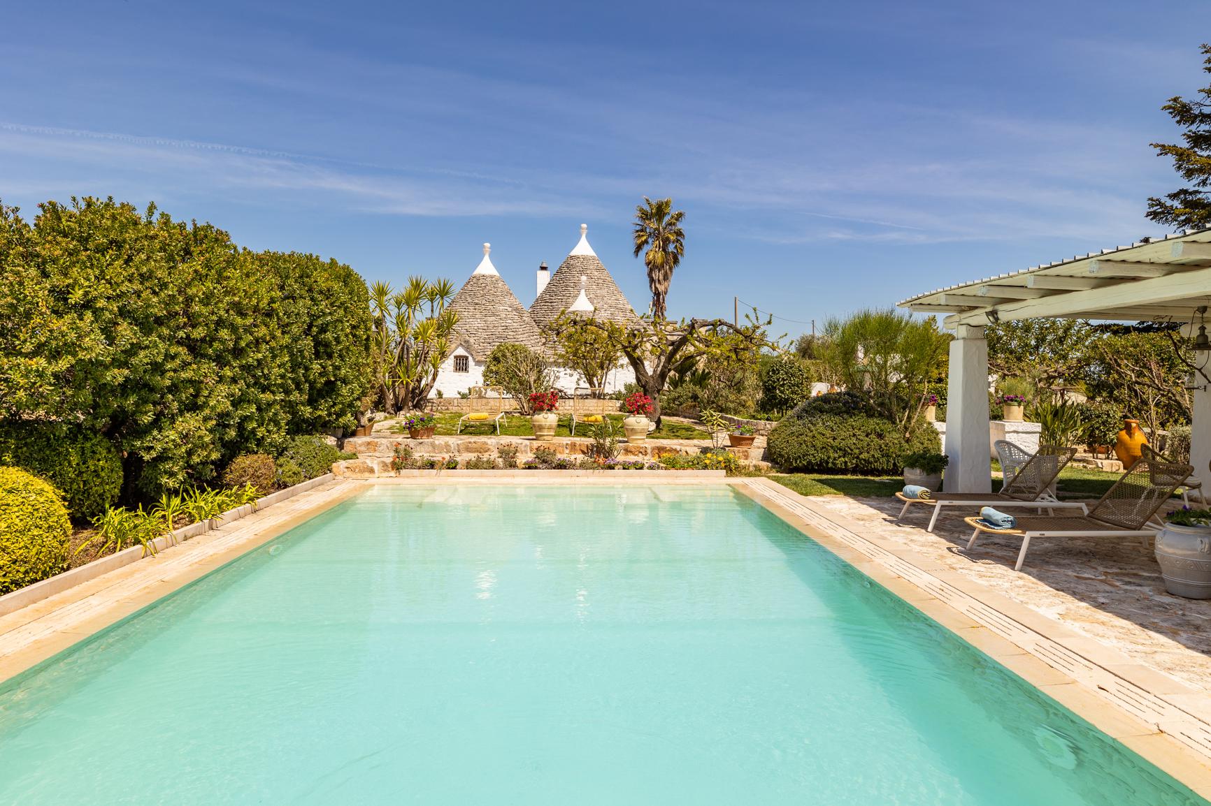 trullo-patricia-pool