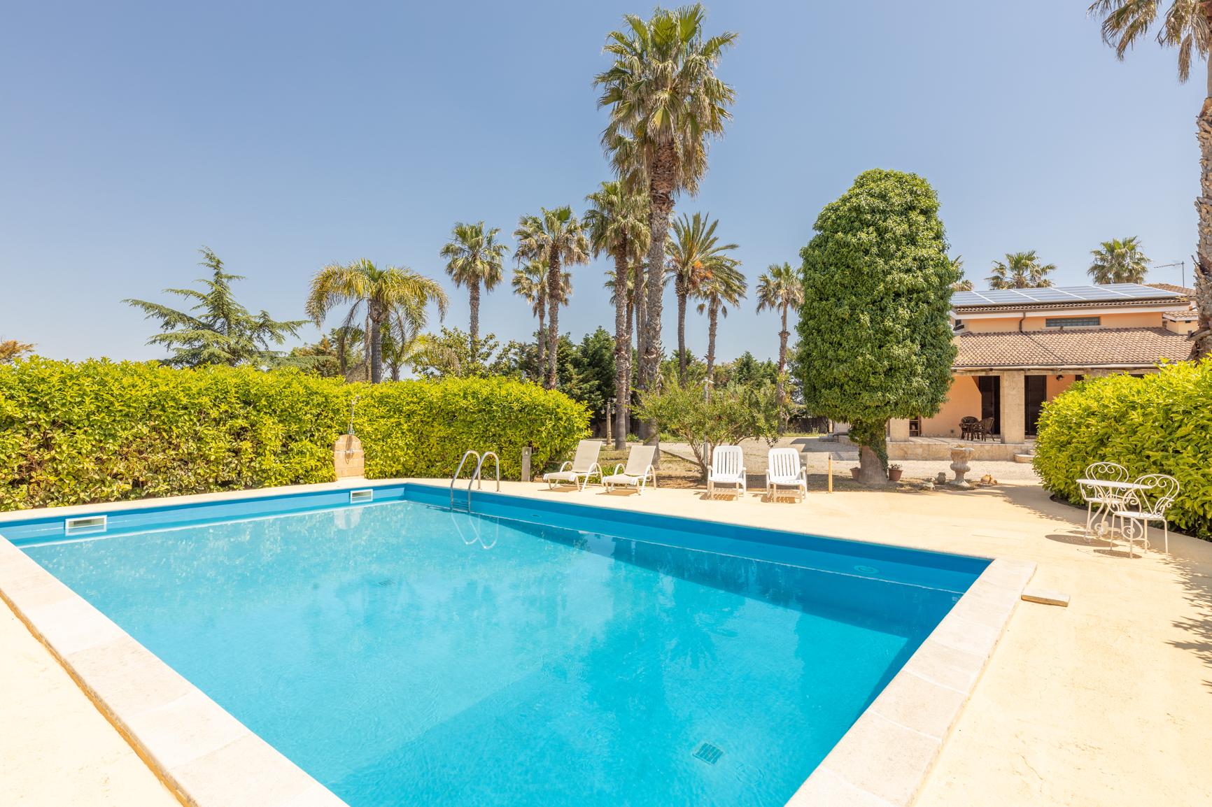 villa-delledera
