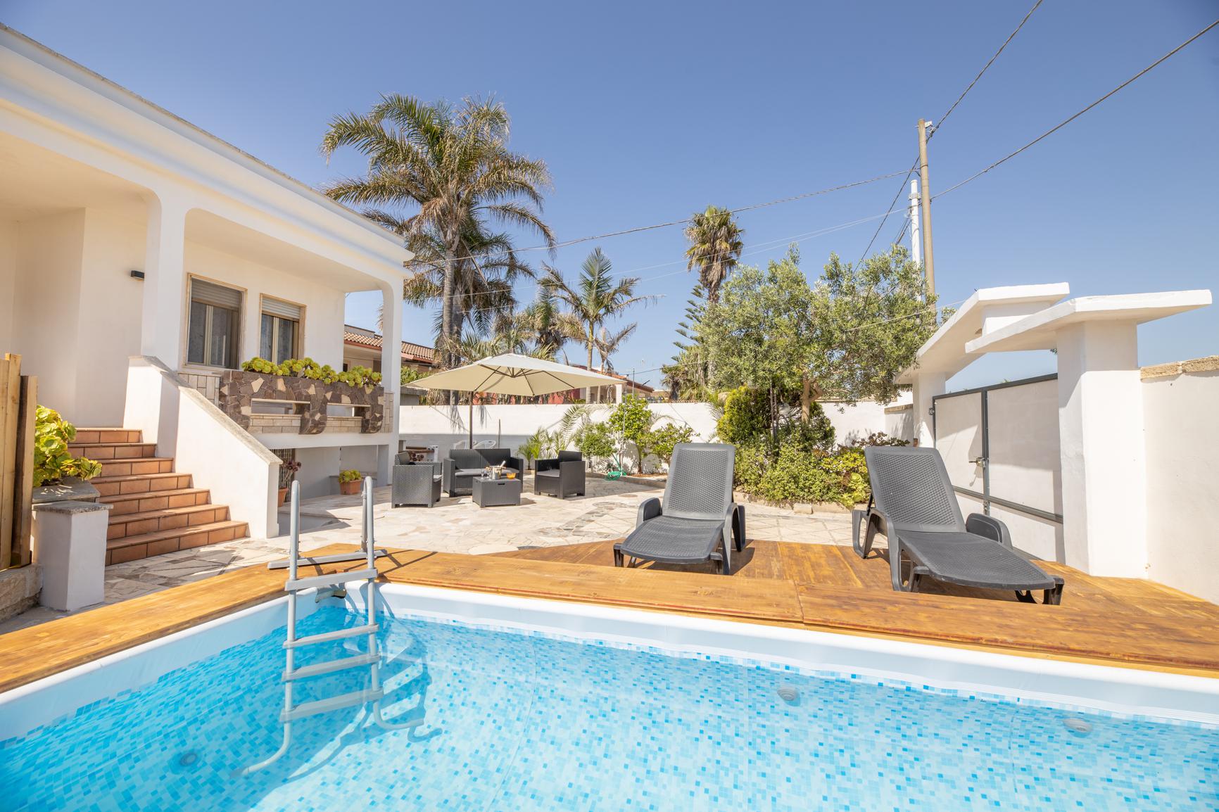 sun-beach-villa